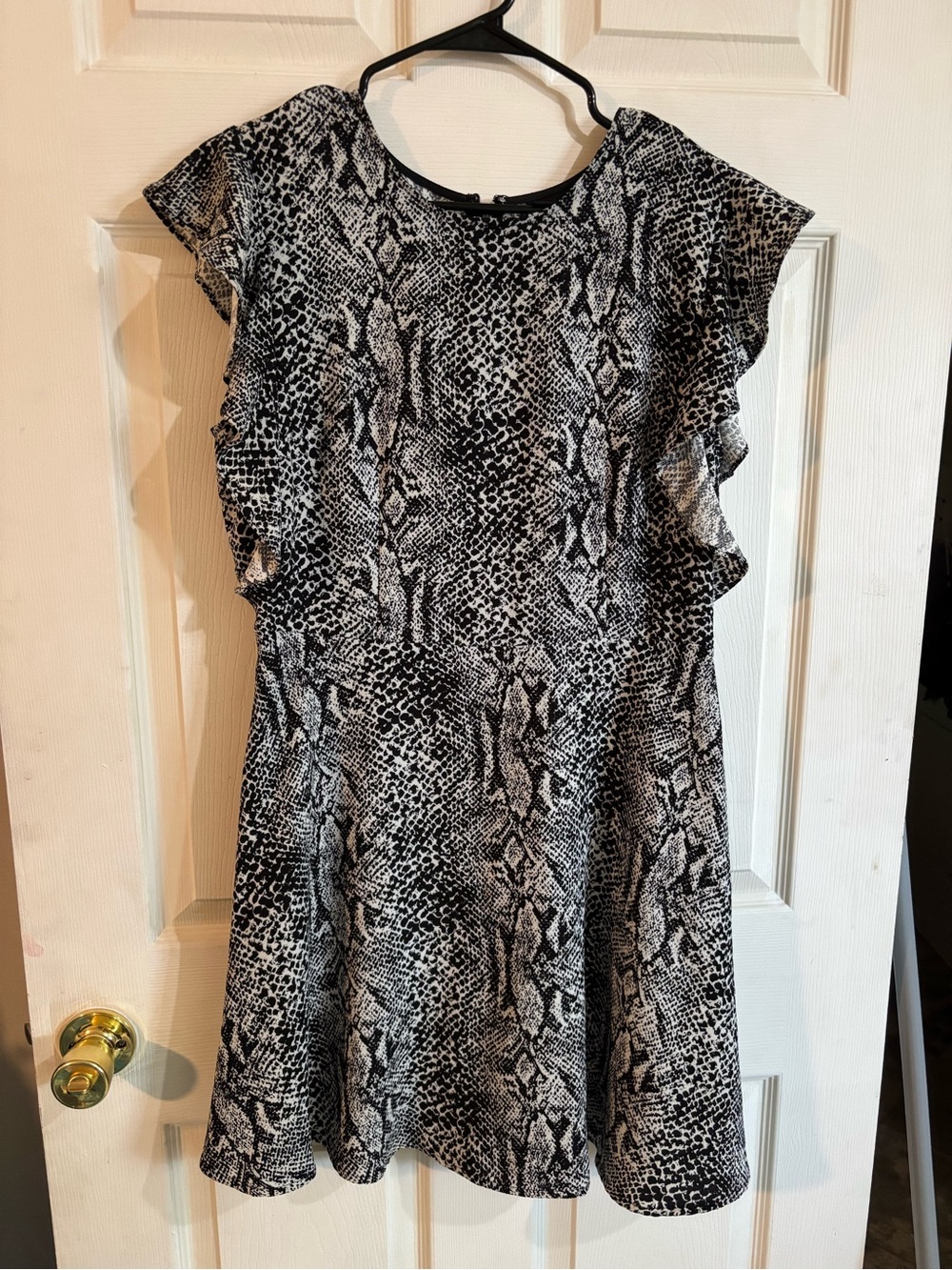 Who What Wear Black & White Snake Print Mini Dress